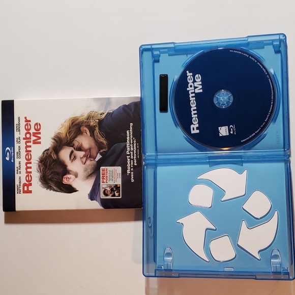 ❤ Bundle of 4 Blu-Ray Movies - Picture 11 of 14